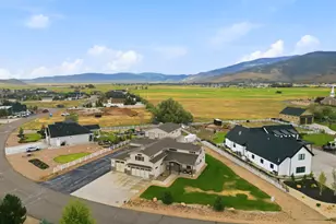 560 Aspen Rd, Francis, UT 84036 - Photo 1