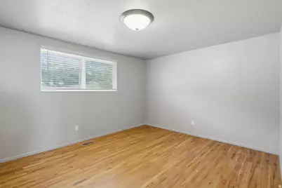 2211 Valley Dr, Layton, UT 84040 - Photo 10