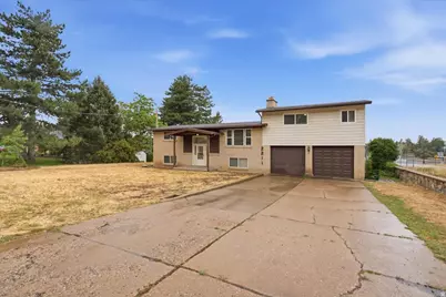 2211 Valley Dr, Layton, UT 84040 - Photo 2
