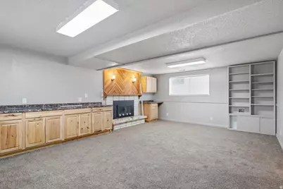 2211 Valley Dr, Layton, UT 84040 - Photo 22