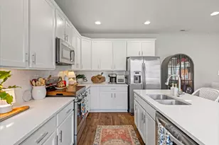 5049 W Rambutan Way S, South Jordan, UT 84009 - Photo 12