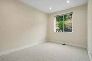 73 E Columbus Ct, Salt Lake City, UT 84103 - Photo 18