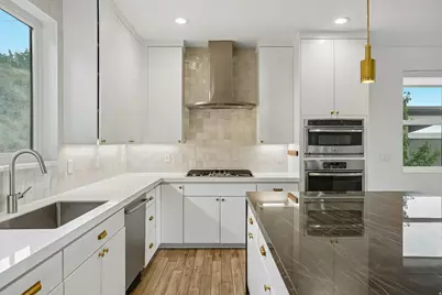 73 E Columbus Ct, Salt Lake City, UT 84103 - Photo 12