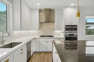 73 E Columbus Ct, Salt Lake City, UT 84103 - Photo 12