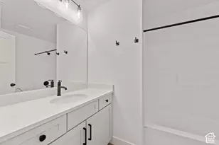 1475 W Skyline Dr, Saratoga Springs, UT 84045 - Photo 10