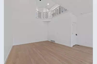1475 W Skyline Dr, Saratoga Springs, UT 84045 - Photo 6