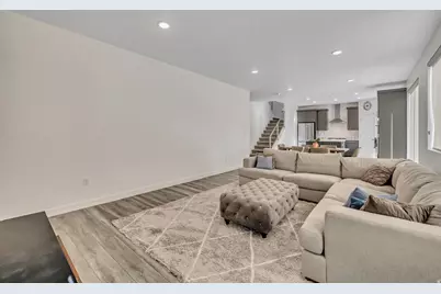 717 W Wynwood Dr, Murray, UT 84123 - Photo 10