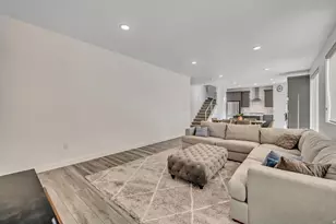 717 W Wynwood Dr, Murray, UT 84123 - Photo 10