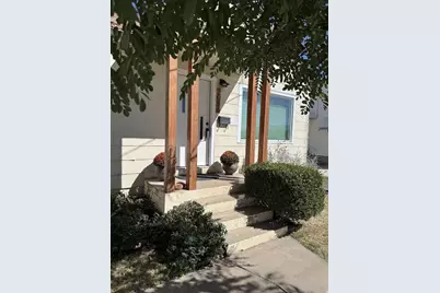 2086 W 5600 S, Roy, UT 84067 - Photo 2