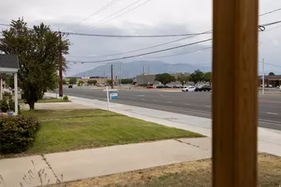 2086 W 5600 S, Roy, UT 84067 - Photo 8