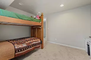 5326 W Mountain Vista Dr, West Jordan, UT 84081 - Photo 40