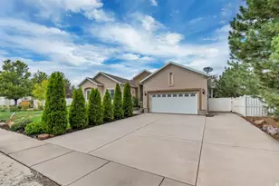 5326 W Mountain Vista Dr, West Jordan, UT 84081 - Photo 52