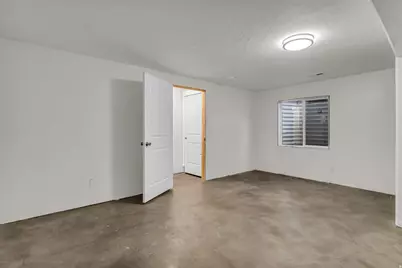 190 E 300 S, Fillmore, UT 84631 - Photo 28