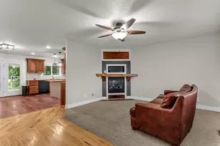 190 E 300 S, Fillmore, UT 84631 - Photo 6