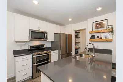 69 N Heading Row E, Saratoga Springs, UT 84045 - Photo 4