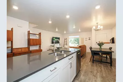 69 N Heading Row E, Saratoga Springs, UT 84045 - Photo 10