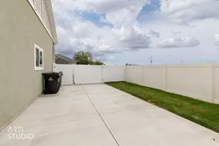 3352 W 625 S, Syracuse, UT 84075 - Photo 14