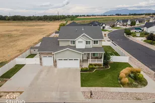 3352 W 625 S, Syracuse, UT 84075 - Photo 46
