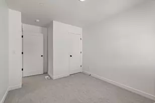 1590 S 900 W, Salt Lake City, UT 84104 - Photo 32