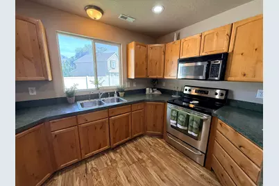 956 North St, Ogden, UT 84404 - Photo 8