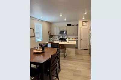 467 W 630 N, Tooele, UT 84074 - Photo 2