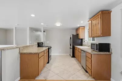 439 E Winchester, Murray, UT 84107 - Photo 10