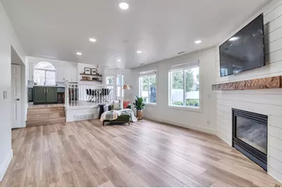 549 E Willow Springs Ln, Draper, UT 84020 - Photo 12