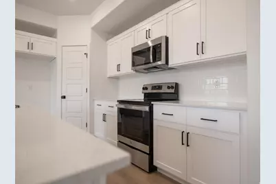 551 S 1020 W #201, American Fork, UT 84003 - Photo 6