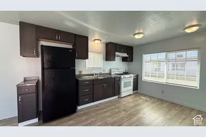 485 S 100 E #20, Wellington, UT 84542 - Photo 2