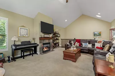 10254 S Crow Wing Dr, South Jordan, UT 84009 - Photo 10