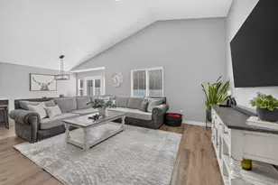63 W Adams Cove, Saratoga Springs, UT 84045 - Photo 4