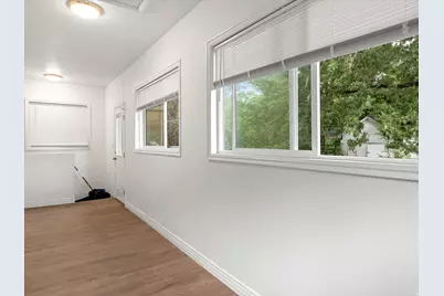 582 E 29th St, Ogden, UT 84403 - Photo 12