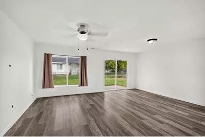 5084 S 3500 W, Roy, UT 84067 - Photo 14