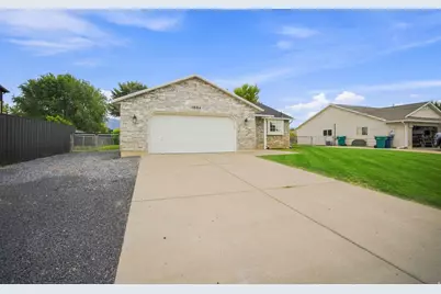 5084 S 3500 W, Roy, UT 84067 - Photo 2