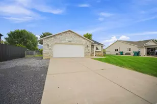 5084 S 3500 W, Roy, UT 84067 - Photo 2