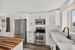 5084 S 3500 W, Roy, UT 84067 - Photo 8