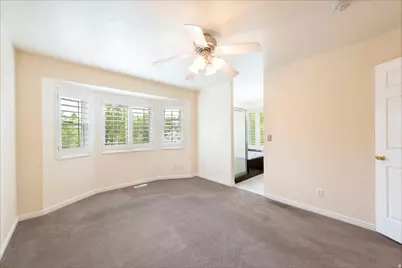 5279 S Chalkmark Cir W, Taylorsville, UT 84118 - Photo 16