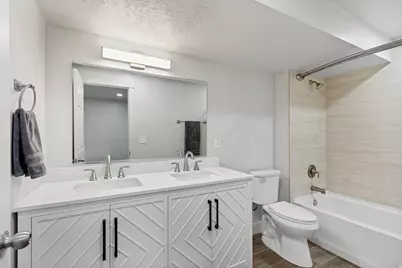 2051 N 3860 W #137, Lehi, UT 84043 - Photo 8