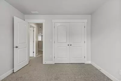 2051 N 3860 W #137, Lehi, UT 84043 - Photo 32
