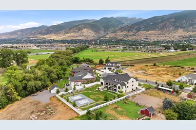 438 S 950 W, Farmington, UT 84025 - Photo 32