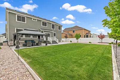2913 S Puddle Ln, Saratoga Springs, UT 84045 - Photo 44