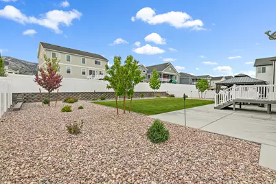 2913 S Puddle Ln, Saratoga Springs, UT 84045 - Photo 46