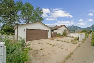 10368 S Crocus St, Sandy, UT 84094 - Photo 26