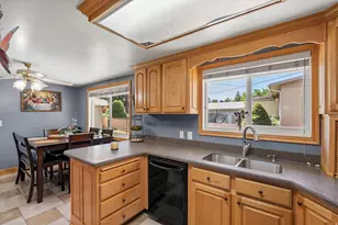 293 W 5200 S, Ogden, UT 84405 - Photo 6