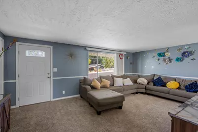 293 W 5200 S, Ogden, UT 84405 - Photo 2