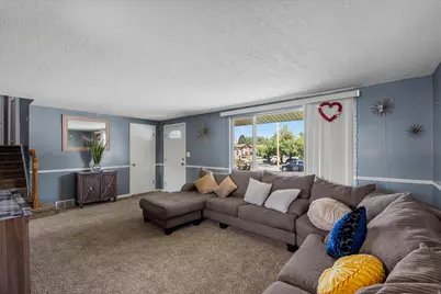 293 W 5200 S, Ogden, UT 84405 - Photo 4