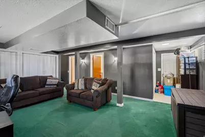 293 W 5200 S, Ogden, UT 84405 - Photo 16