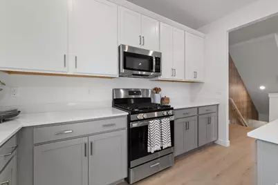 11016 S Lake Rd #145, South Jordan, UT 84009 - Photo 6