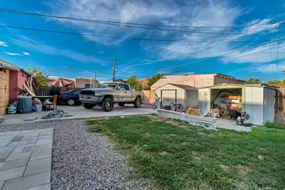 562 N 1000 W, Salt Lake City, UT 84116 - Photo 30