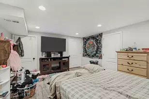 562 N 1000 W, Salt Lake City, UT 84116 - Photo 14